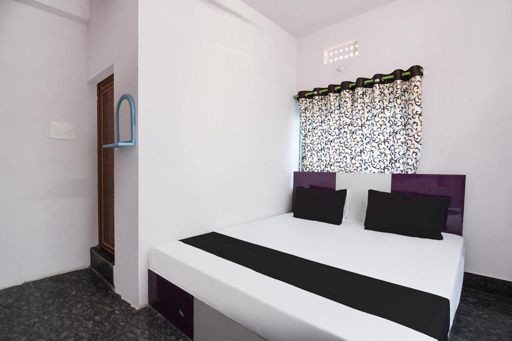 Hotel O Silk City Palace Brahmapur Екстериор снимка